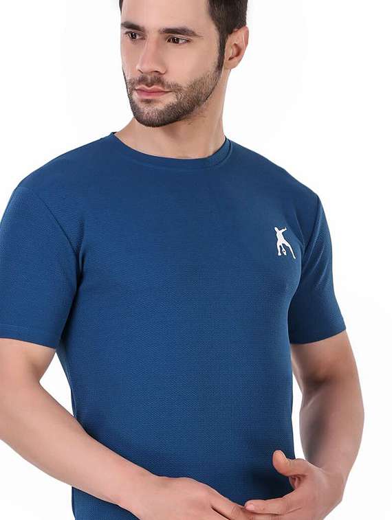 men solid shorts & t-shirt athleisure set - 22086423 -  Standard Image - 3