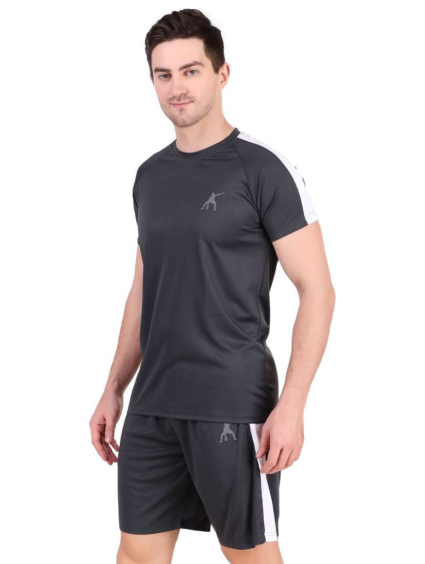 men solid shorts & t-shirt athleisure set