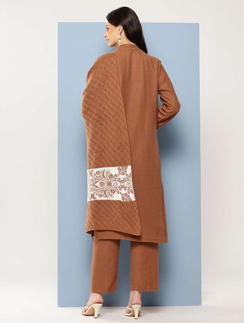 women self design long sleeve kurta pant with dupatta set - 22086509 - Standard Image - 3