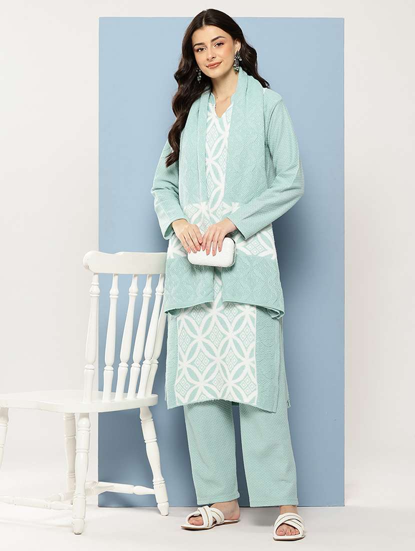 women self design long sleeve kurta pant with dupatta set