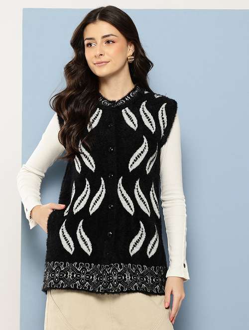 women self designed sleeveless cardigan - 22086546 -  Standard Image - 0