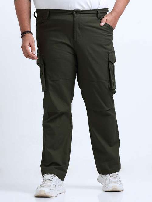 men plus size solid mid rise regular fit cargo - 22086650 - Standard Image - 0