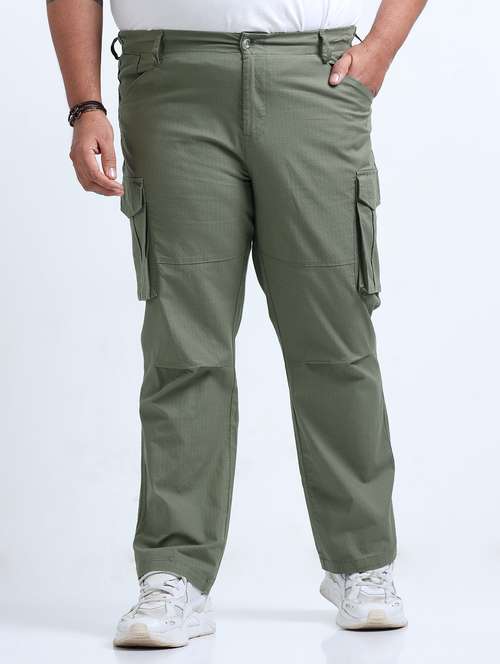 men plus size solid mid rise regular fit cargo - 22086652 - Standard Image - 0