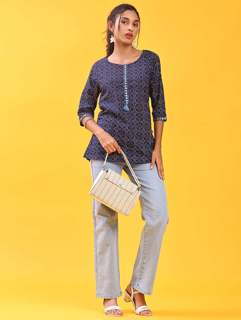 women printed three quarter sleeve straight kurti - 22087280 -  Standard Image - 3