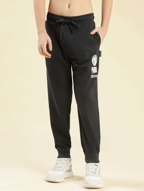 boys solid mid rise winterwear jogger - 22087989 - Standard Image - 0