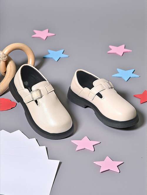 kids beige solid slip on loafer - 22088027 -  Standard Image - 0