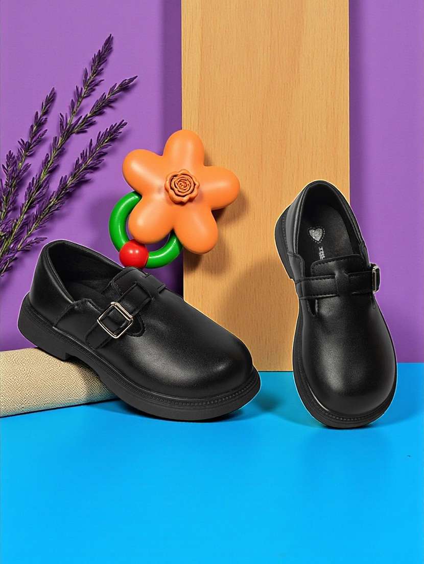 kids black solid slip on loafer
