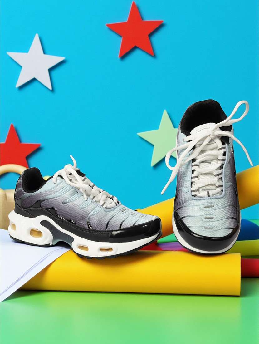 kids blue solid lace up sneaker