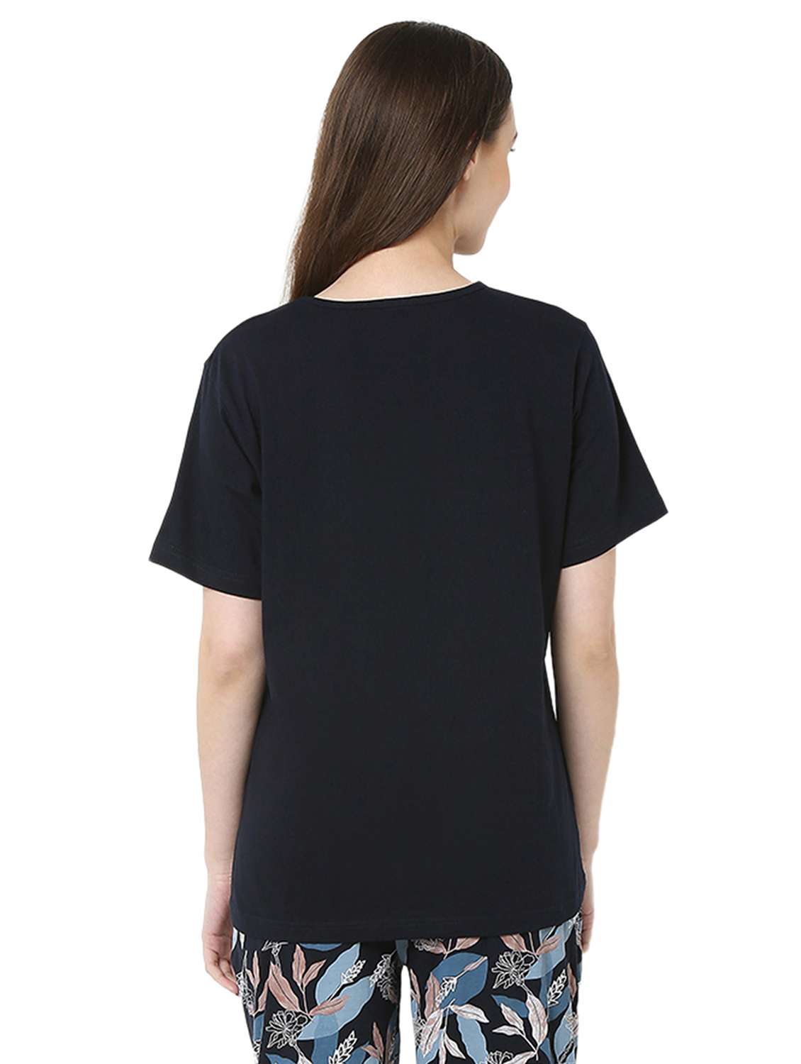 women solid short sleeve regular fit t-shirt - 22088060 - Standard Image - 3