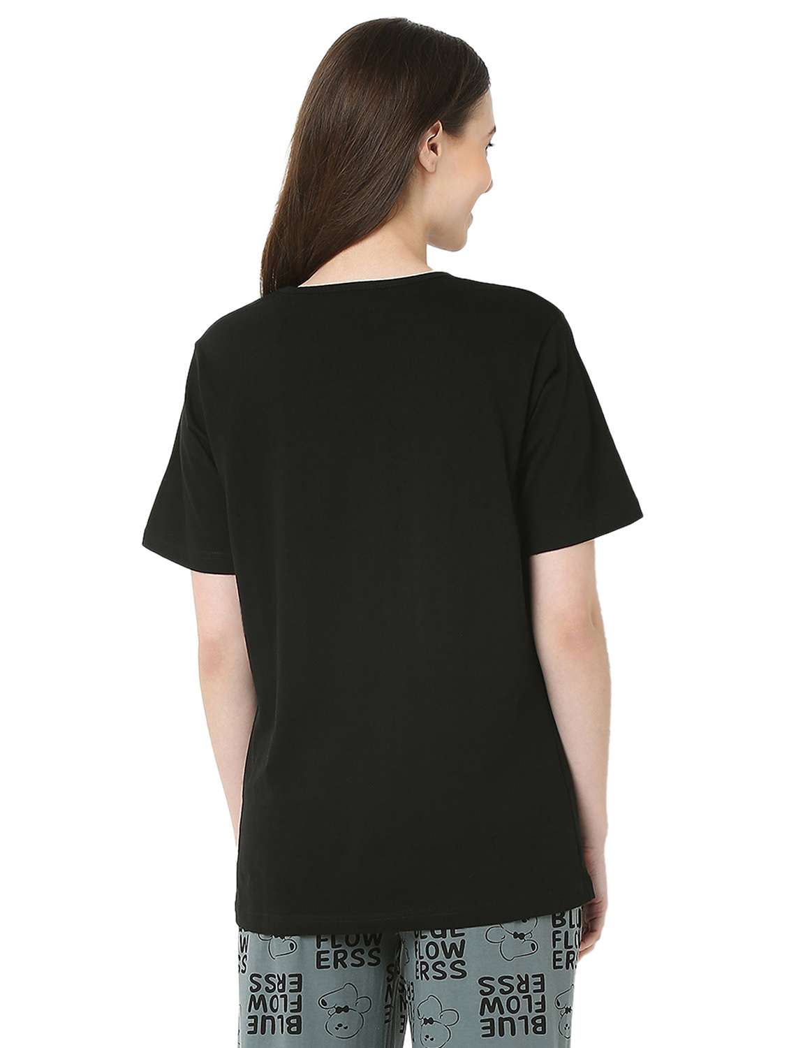 women solid short sleeve regular fit t-shirt - 22088062 - Standard Image - 3