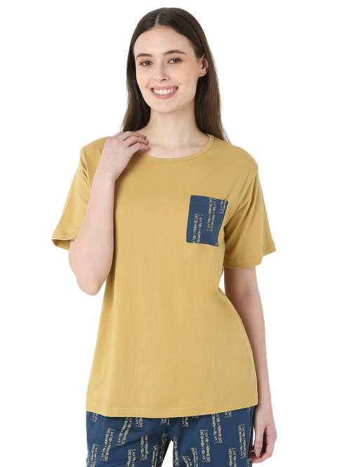 women solid short sleeve regular fit t-shirt - 22088064 - Standard Image - 0