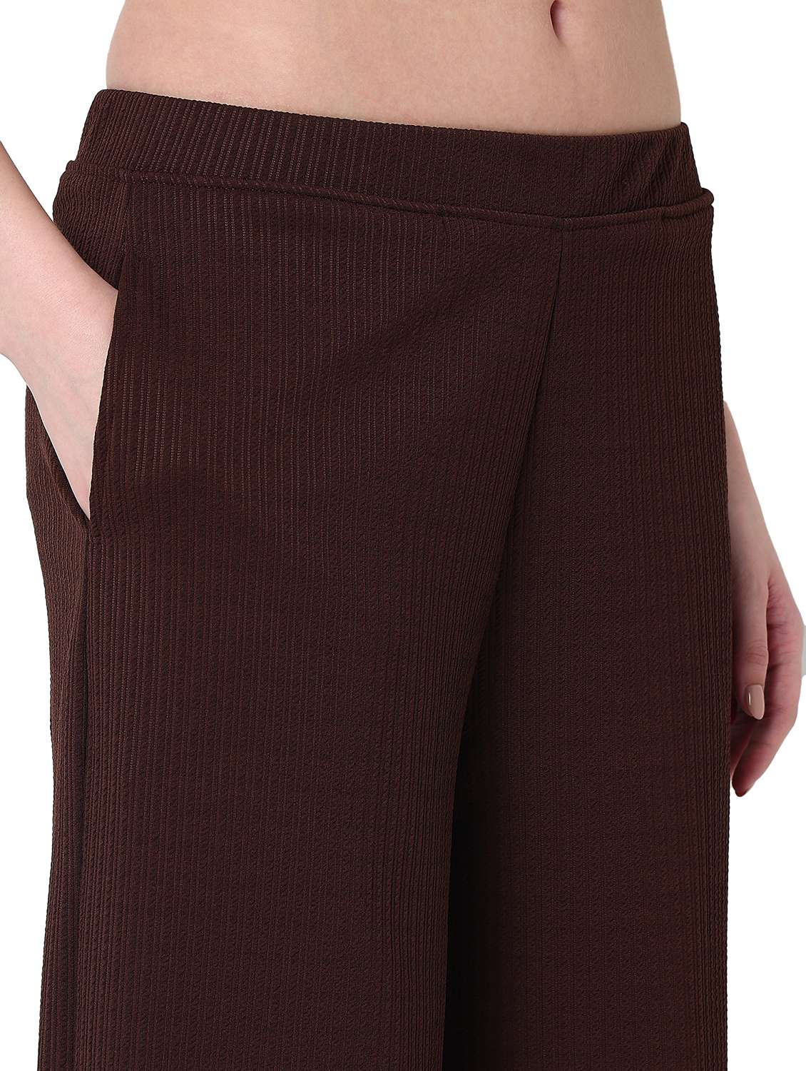 women solid mid rise wide leg trouser - 22088107 - Standard Image - 5