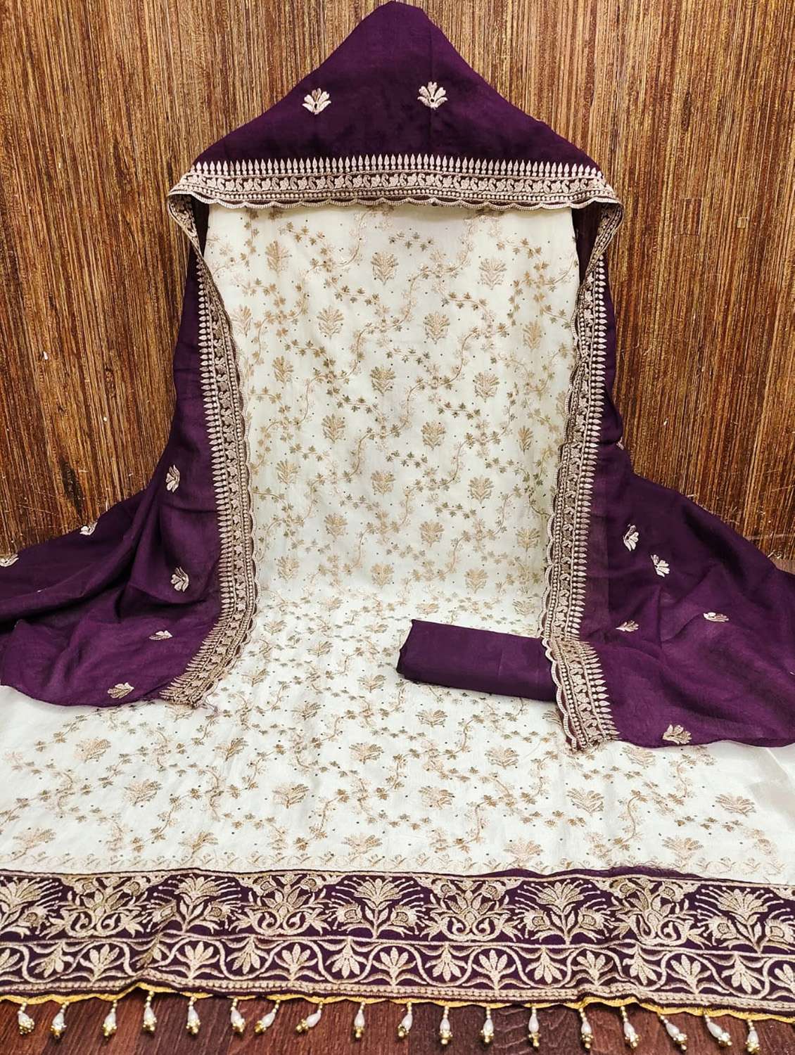 women solid with work embroidered unstitched suit set - 22088116 -  Standard Image - 3