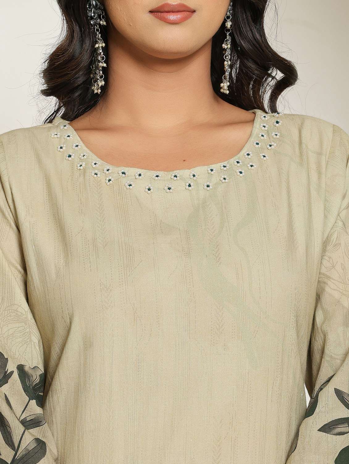 women floral three quarter sleeve kurta pant with dupatta set - 22088132 - Standard Image - 5