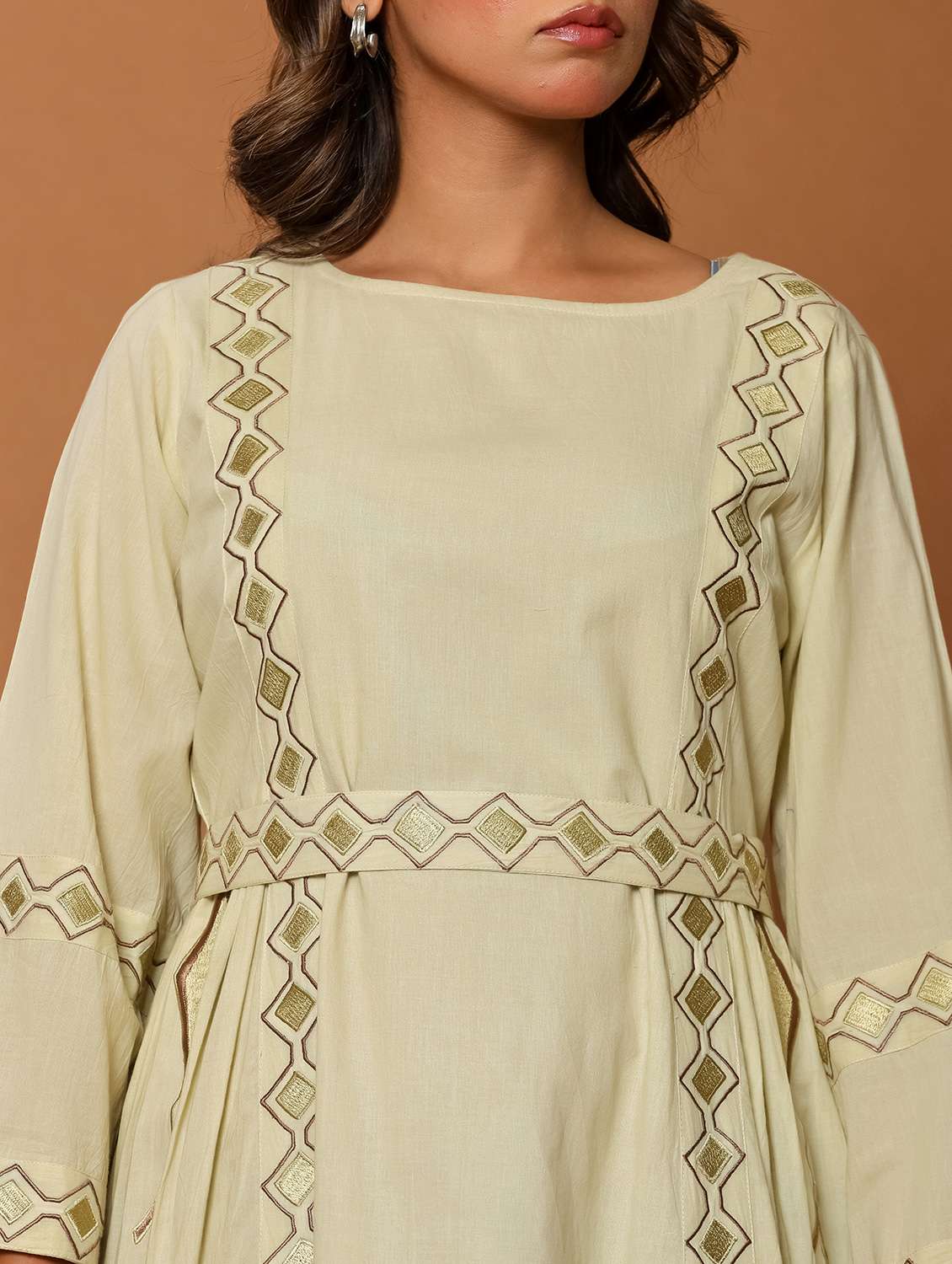 women solid with work long sleeve ethnic dress - 22088147 - Standard Image - 3