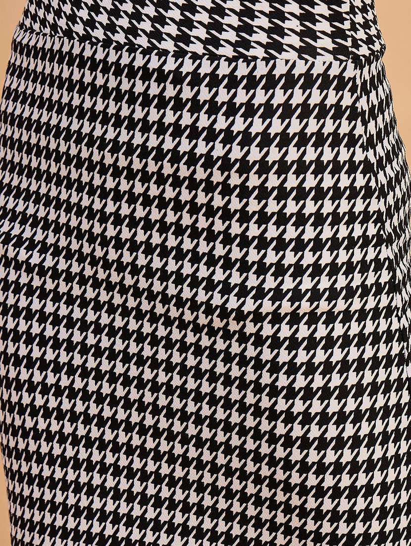 women houndstooth print high rise bodycon skirt - 22088160 -  Standard Image - 5