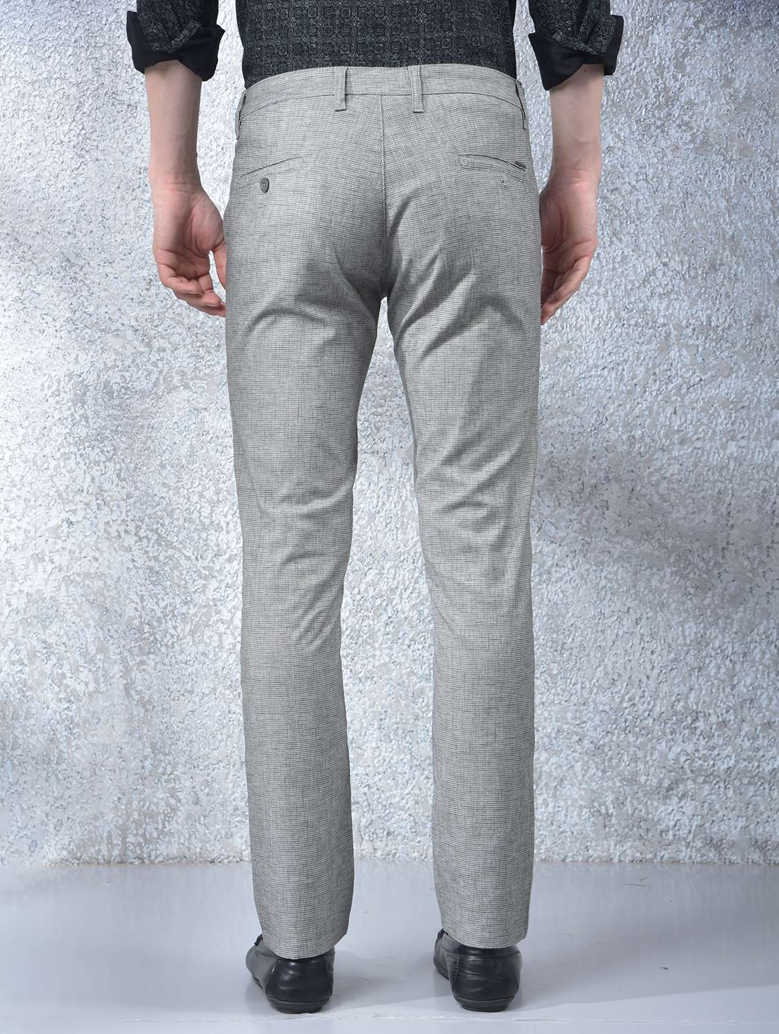 men solid mid rise flat front chinos - 22088164 - Standard Image - 3