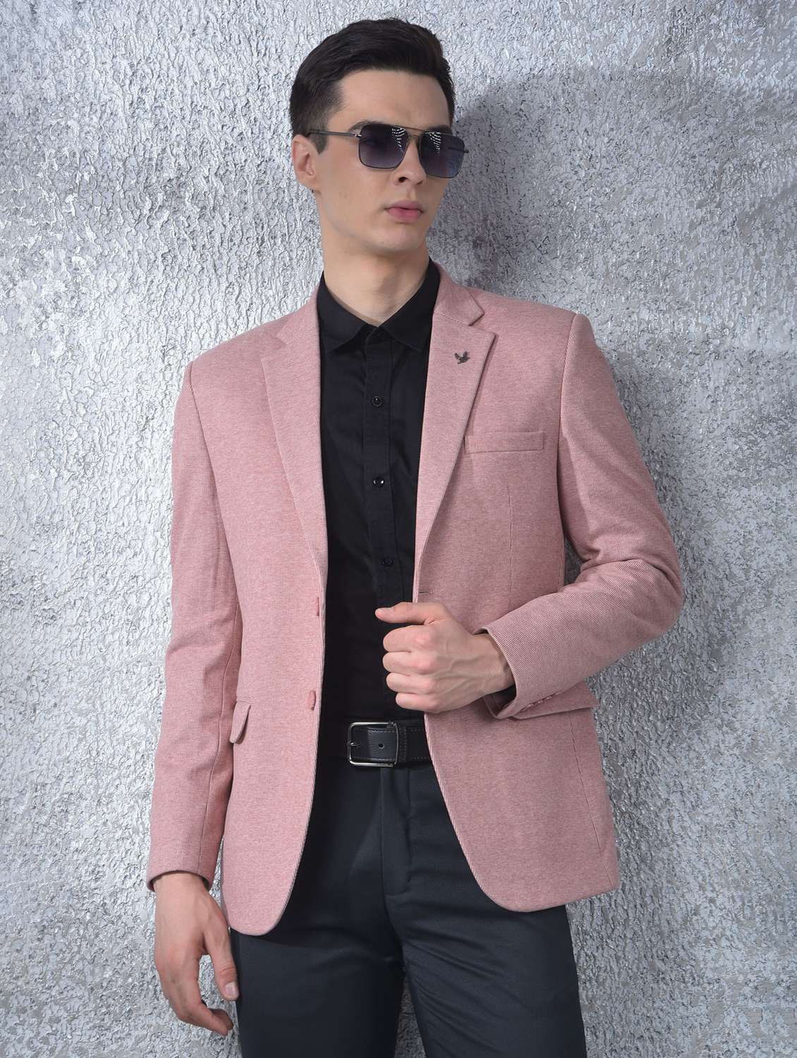 men solid lapel collar single breasted casual blazer