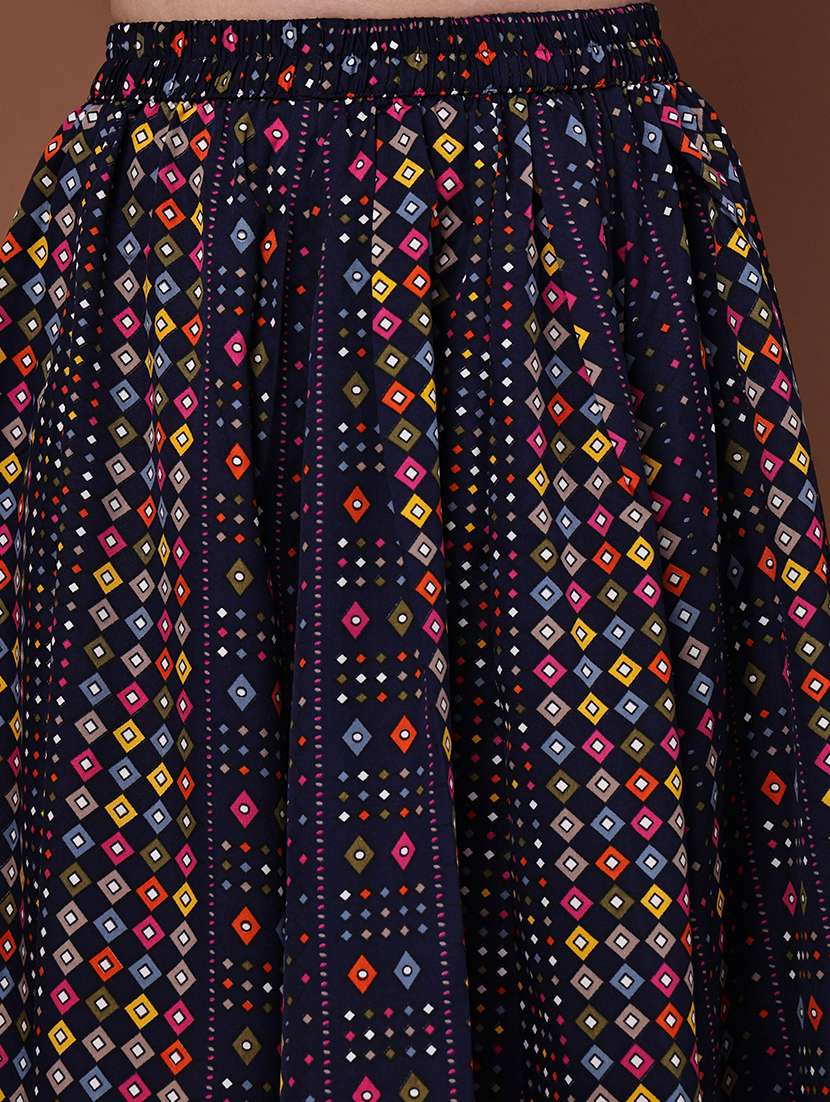 women geometric printed high rise flared skirt - 22088458 -  Standard Image - 5