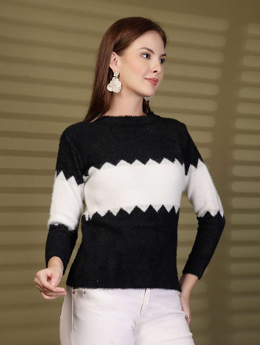women self designed long sleeve pullover - 22088591 -  Zoom Image - 0