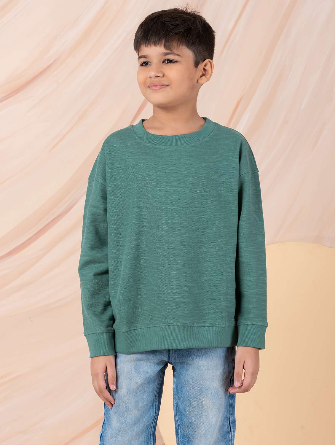 boys solid round neck long sleeve sweatshirt