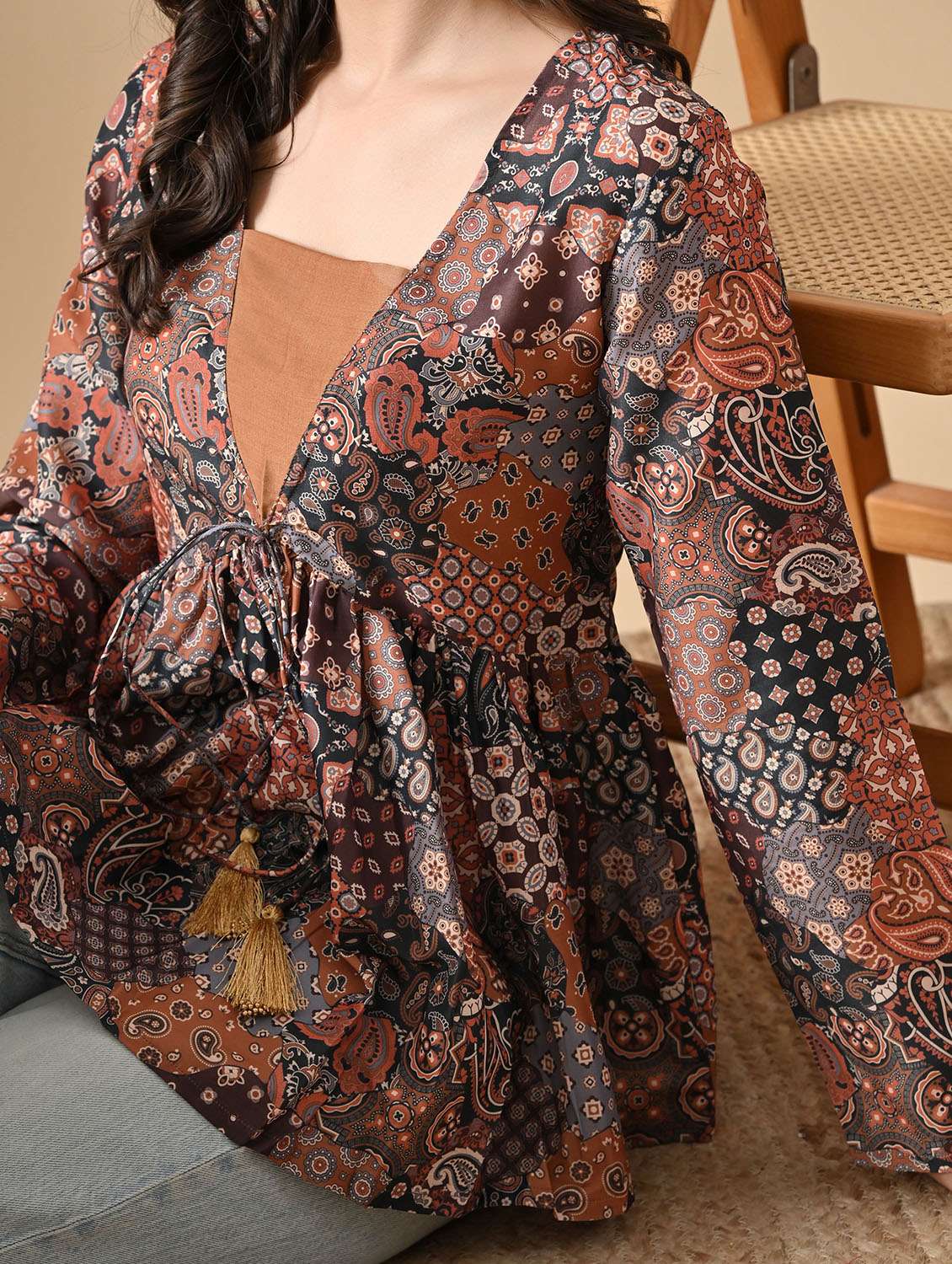 women printed long sleeve flared top - 22088697 - Standard Image - 5