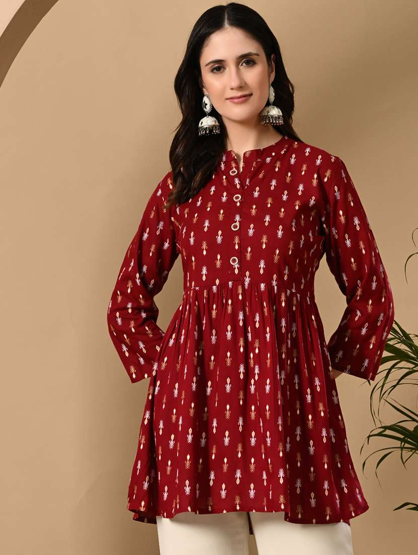 women printed three quarter sleeve flared kurti