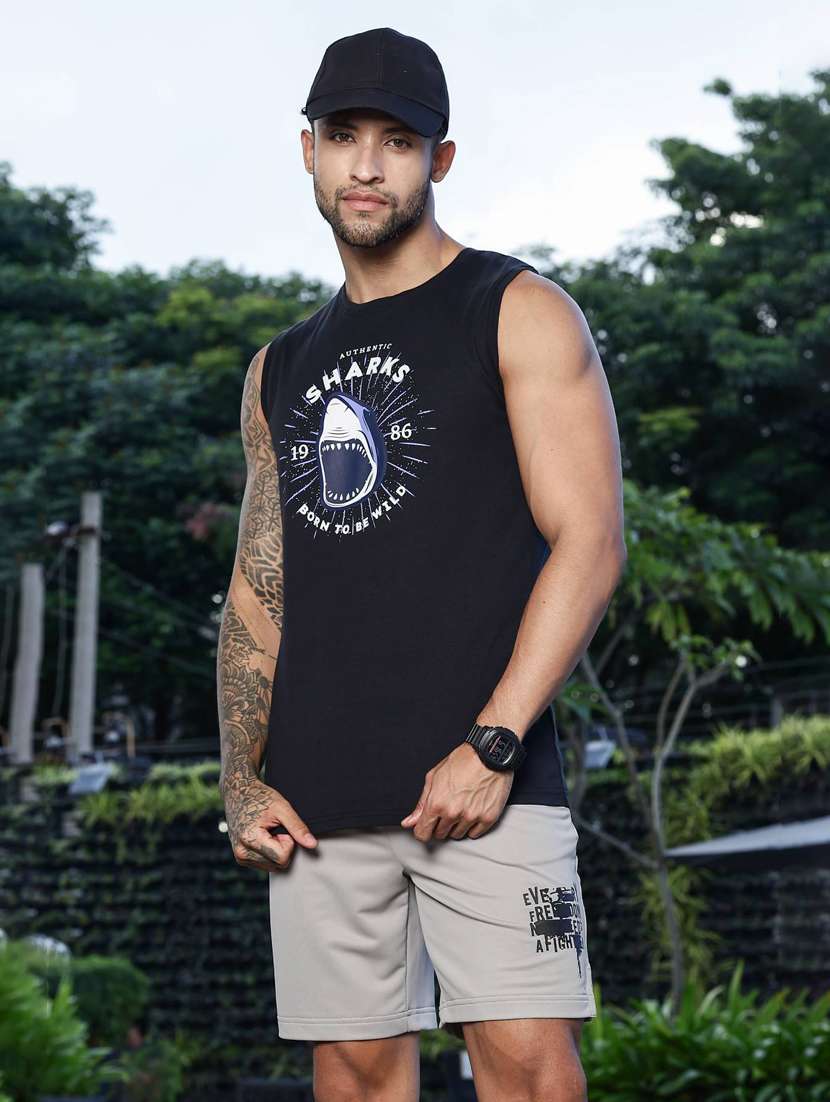 men front print sleveless vest