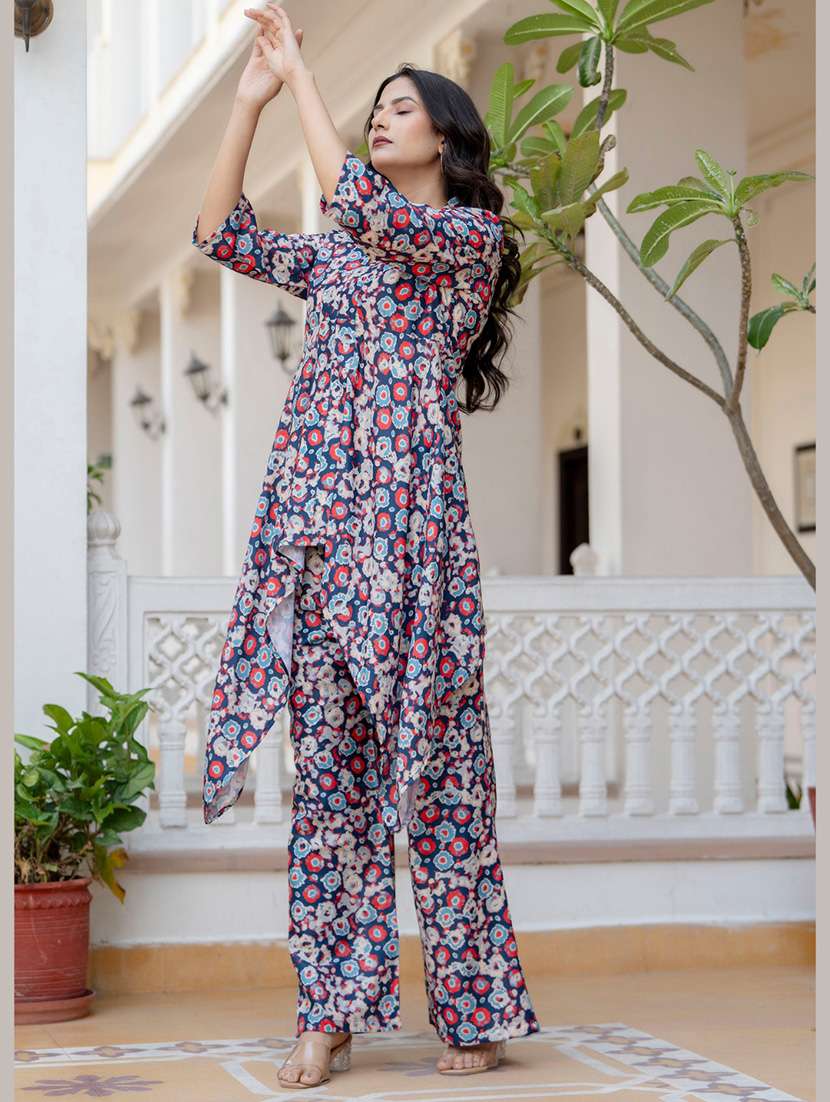 women printed three quarter sleeve ethnic co-ord set - 22088768 - Standard Image - 5