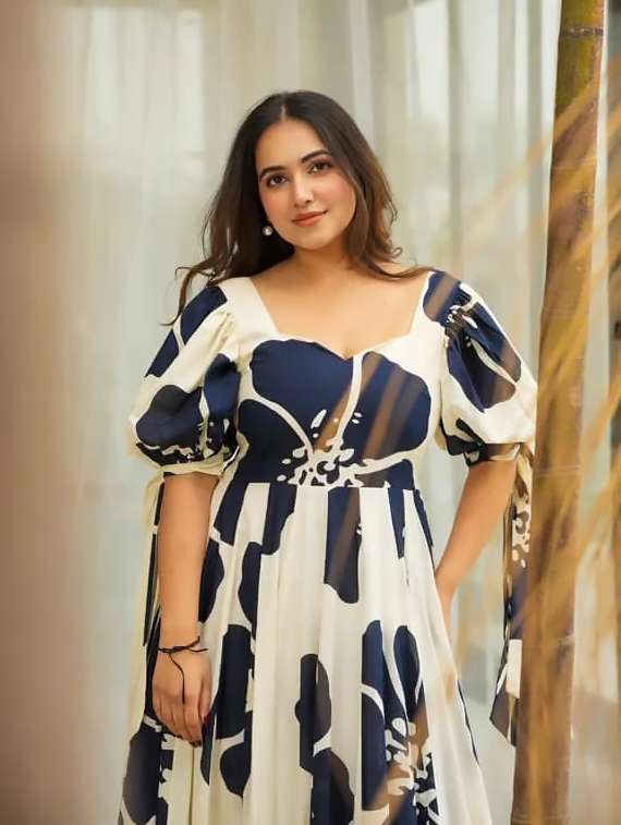 women floral print puff sleeve tiered dress - 22088836 -  Standard Image - 5