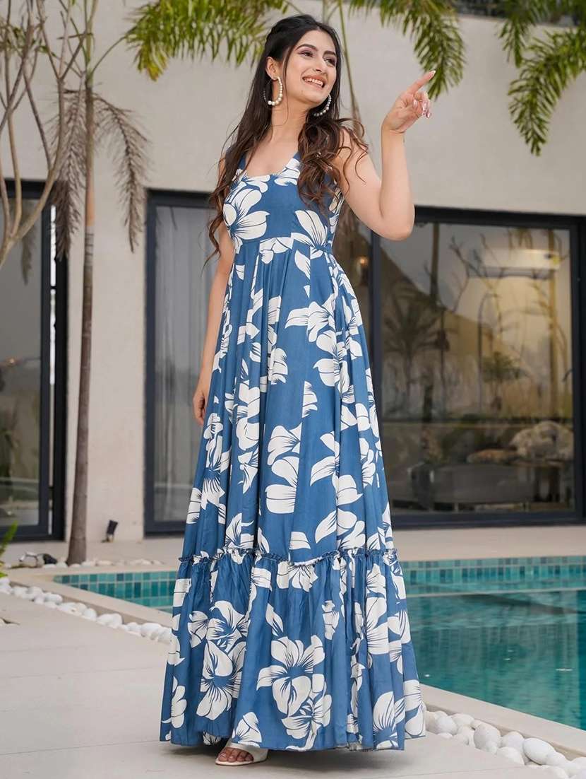 women floral print sleeveless tiered dress  - 22088844 -  Standard Image - 3
