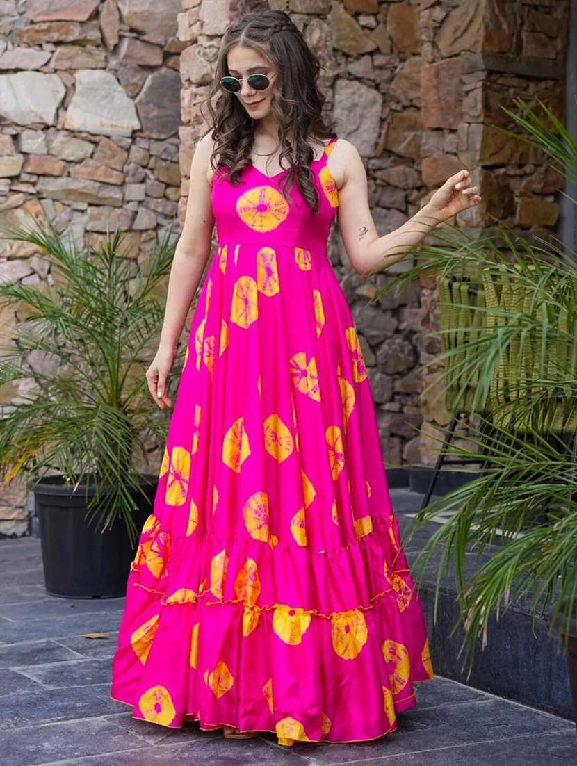 women printed shoulder strap tiered dress