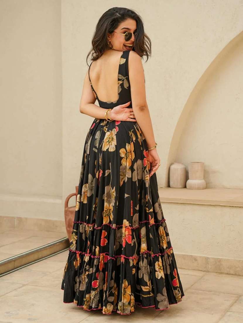 women floral print sleeveless tiered dress - 22088901 -  Standard Image - 3