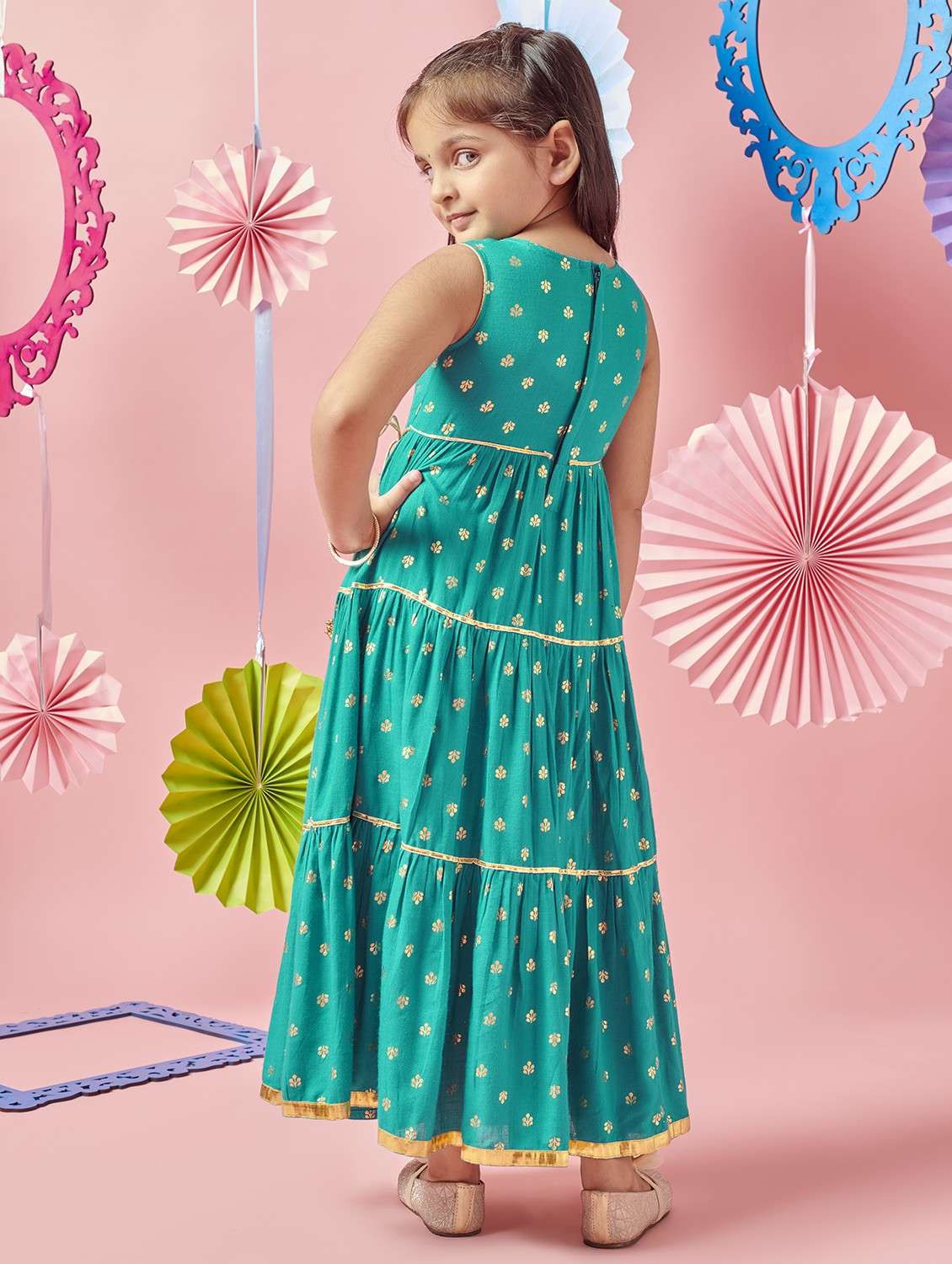 girls foil print sleeveless tiered gown - 22088907 -  Standard Image - 3
