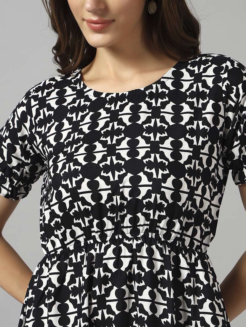 women printed puff sleeve tiered dress - 22089288 -  Standard Image - 3