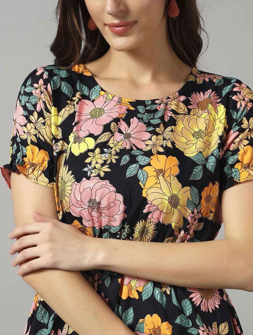 women printed short sleeve tiered dress - 22089299 -  Standard Image - 3