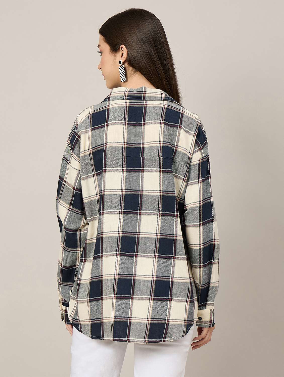 women checkered long sleeve oversized shirt - 22092021 - Standard Image - 3