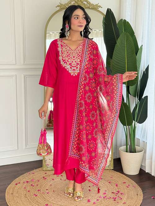 women embroidered three quarter sleeve kurta pant with dupatta set - 22092083 -  Standard Image - 0
