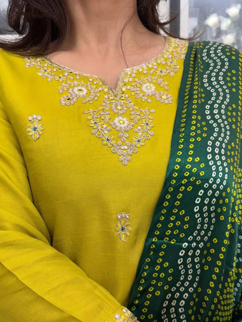 women embroidered three quarter sleeve kurta pant with dupatta set - 22092086 -  Standard Image - 3