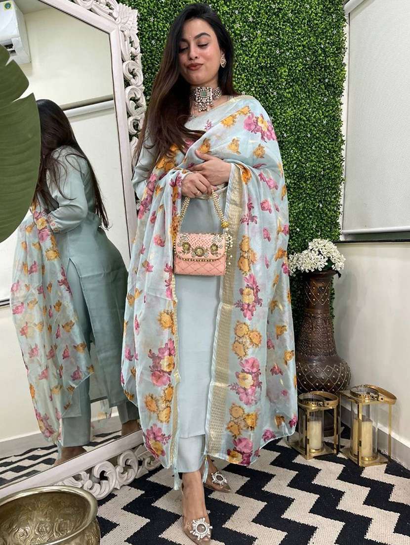 women embroidered three quarter sleeve kurta pant with dupatta set