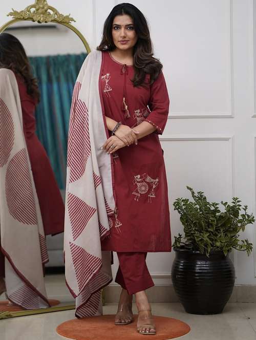 women warli three quarter sleeve kurta pant with dupatta set - 22092093 -  Standard Image - 0