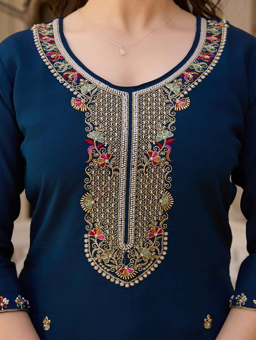 women embroidered three quarter sleeve kurta pant with dupatta set - 22092096 -  Standard Image - 5