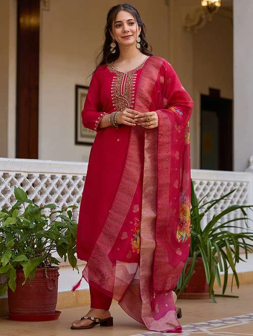 women embroidered three quarter sleeve kurta pant with dupatta set - 22092098 - Standard Image - 0