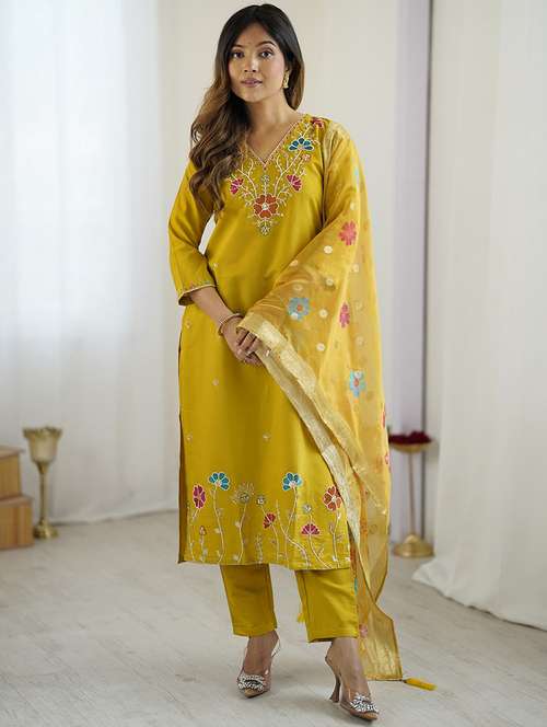 women embroidered three quarter sleeve kurta pant with dupatta set - 22092103 -  Standard Image - 0