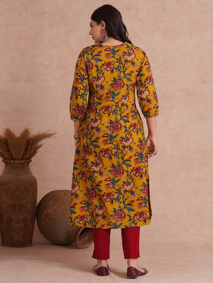 women floral three quarter sleeve a-line kurta - 22092188 - Standard Image - 3