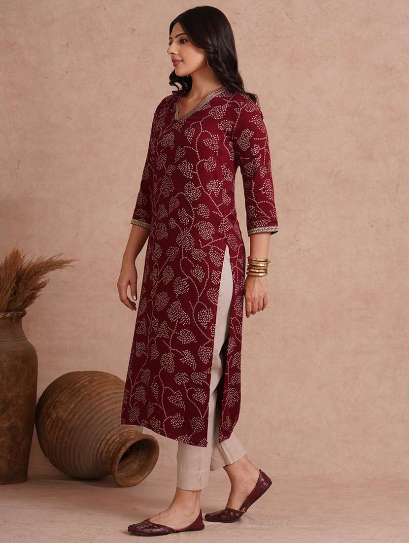 women printed three quarter sleeve straight kurta - 22092192 - Standard Image - 3