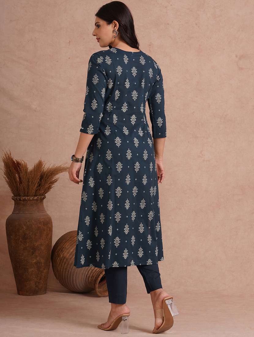 women printed three quarter sleeve a-line kurta  - 22092198 -  Standard Image - 3