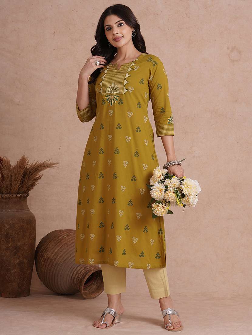 women printed three quarter sleeve a-line kurta  - 22092200 -  Zoom Image - 0