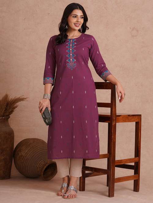 women printed three quarter sleeve straight kurta - 22092201 - Standard Image - 0