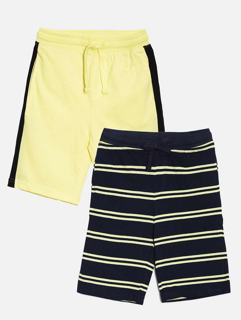 boys pack of 2 printed mid rise regular fit shorts